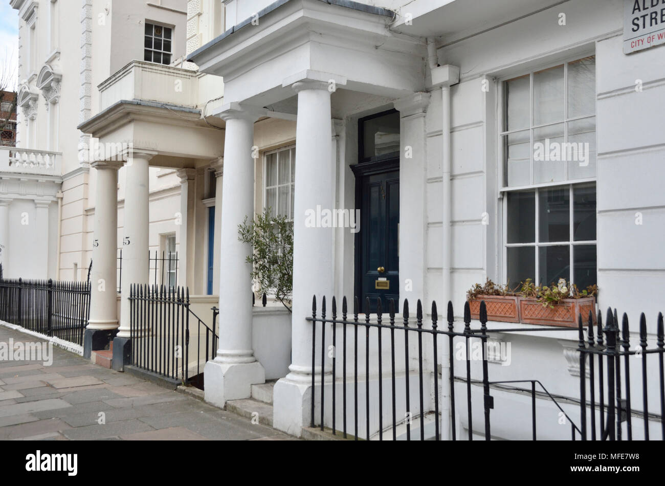 Pimlico london houses hires stock photography and images Alamy