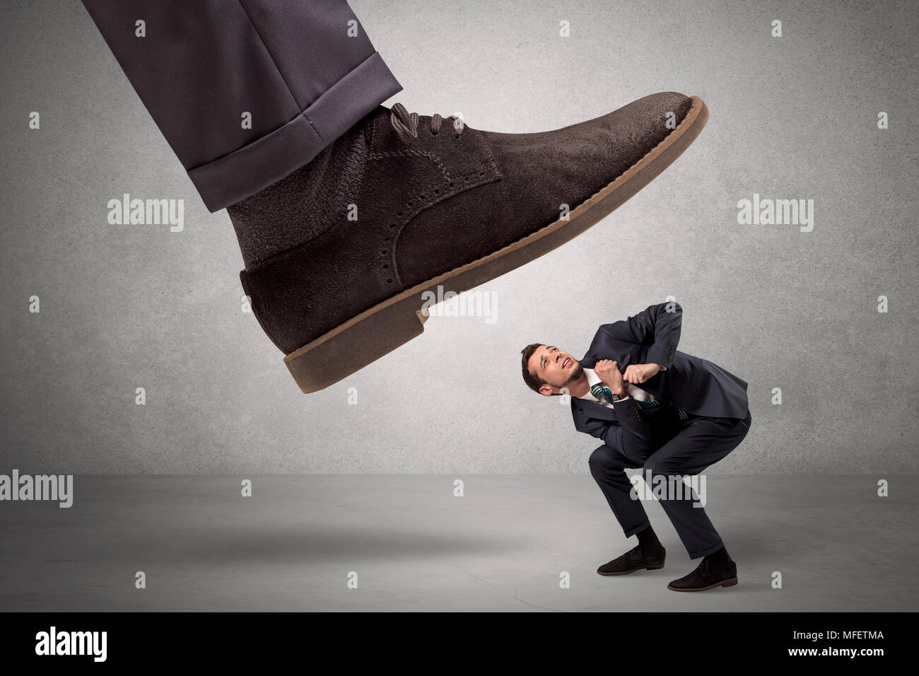 Leader subordinate hi-res stock photography and images - Alamy