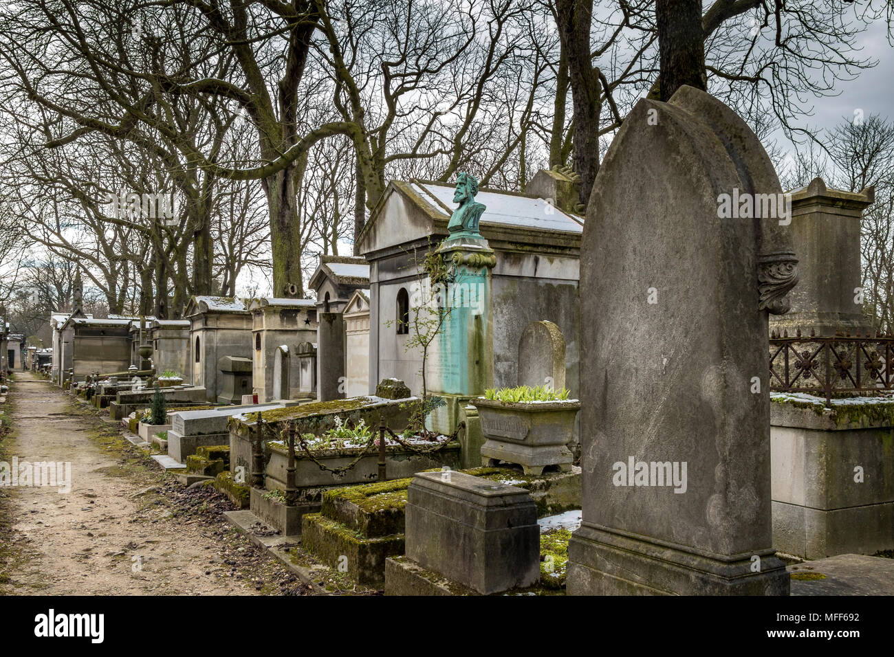 Mausoleum's or family tombs in Père Lachaise cemetery, the largest and most visited cemetery  in Paris Stock Photo
