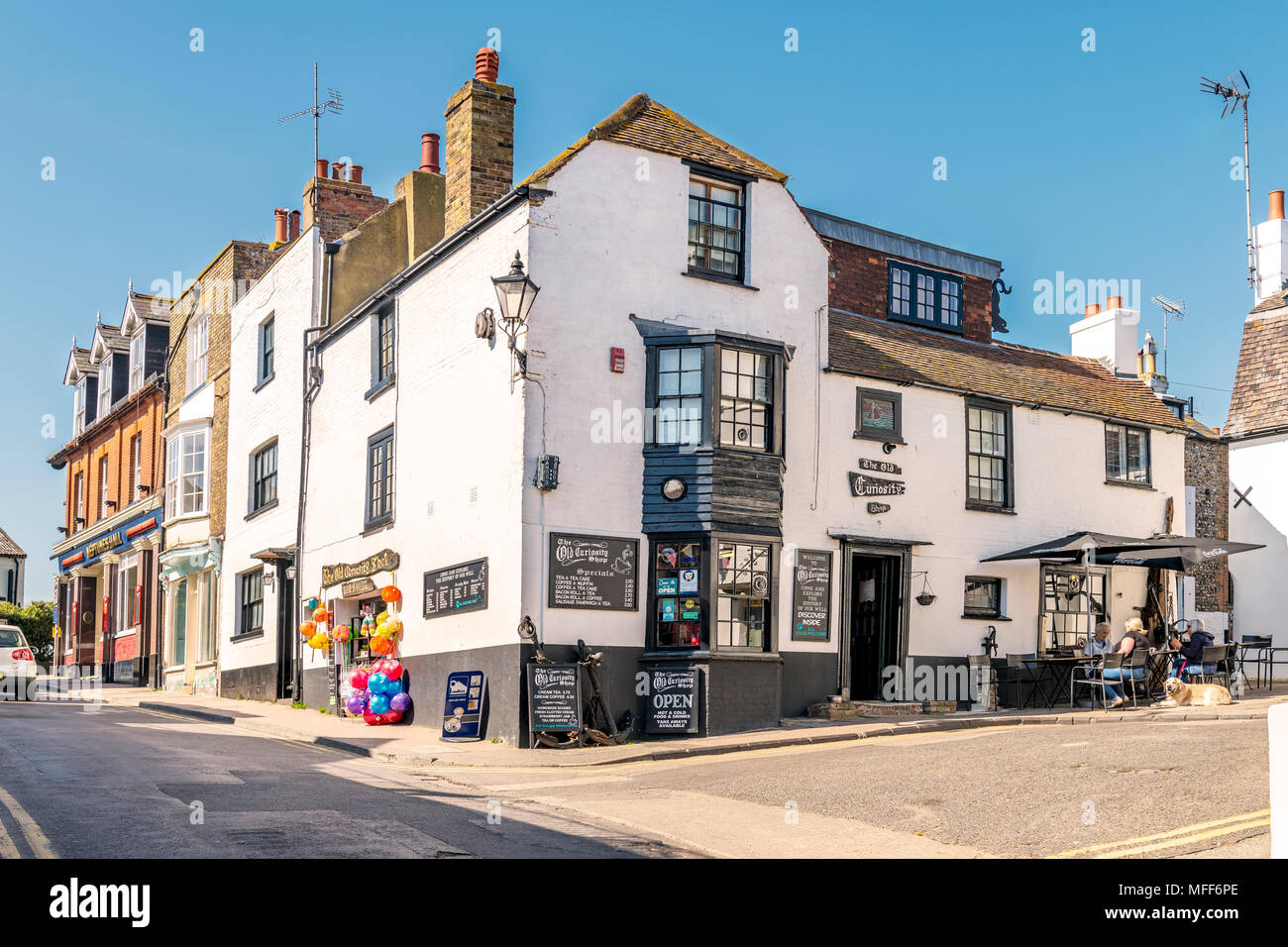 The old curiosity shop viking bay broadstairs. A mixture of a sea side
