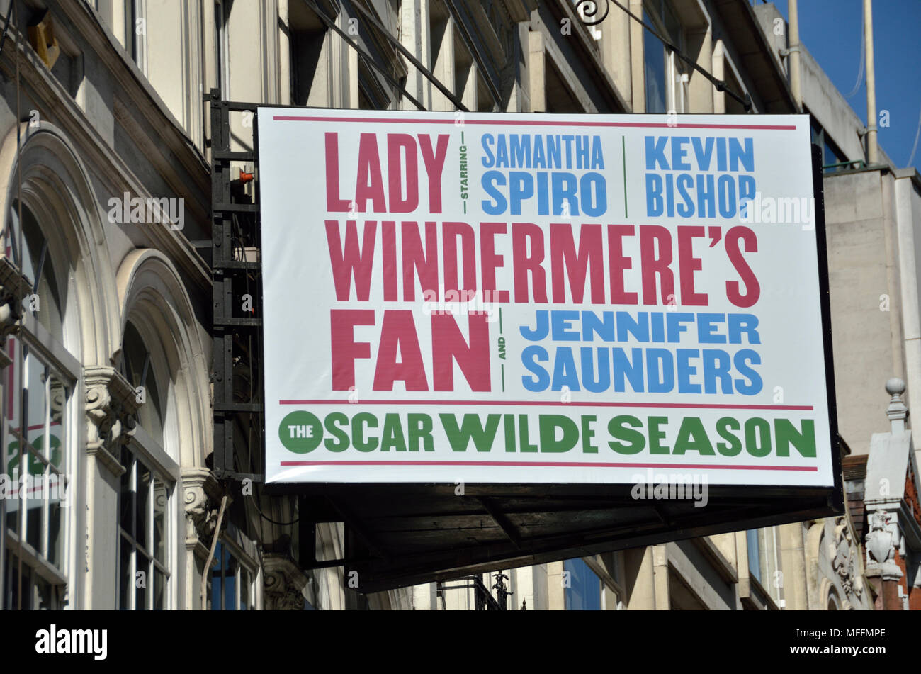 Lady Windermere's Fan Ribbon main image 1