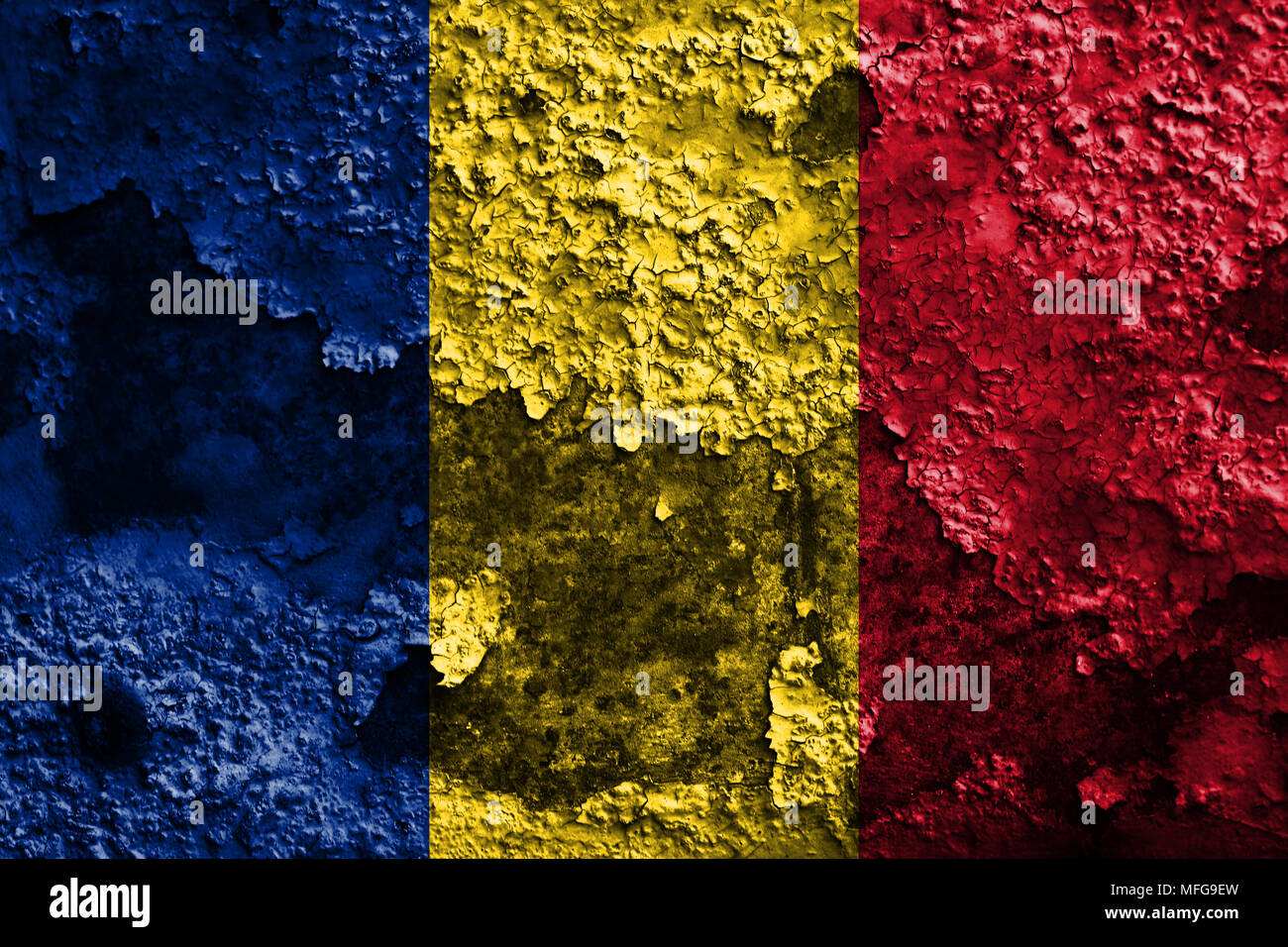 Old Romania grunge background flag Stock Photo - Alamy