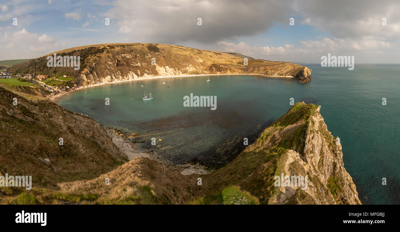 lulworth-cove-village-hi-res-stock-photography-and-images-alamy