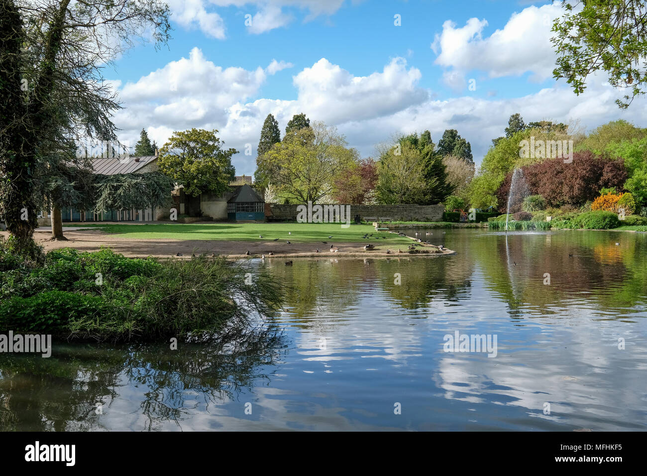 Pinner Memorial Park High Resolution Stock Photography and Images - Alamy