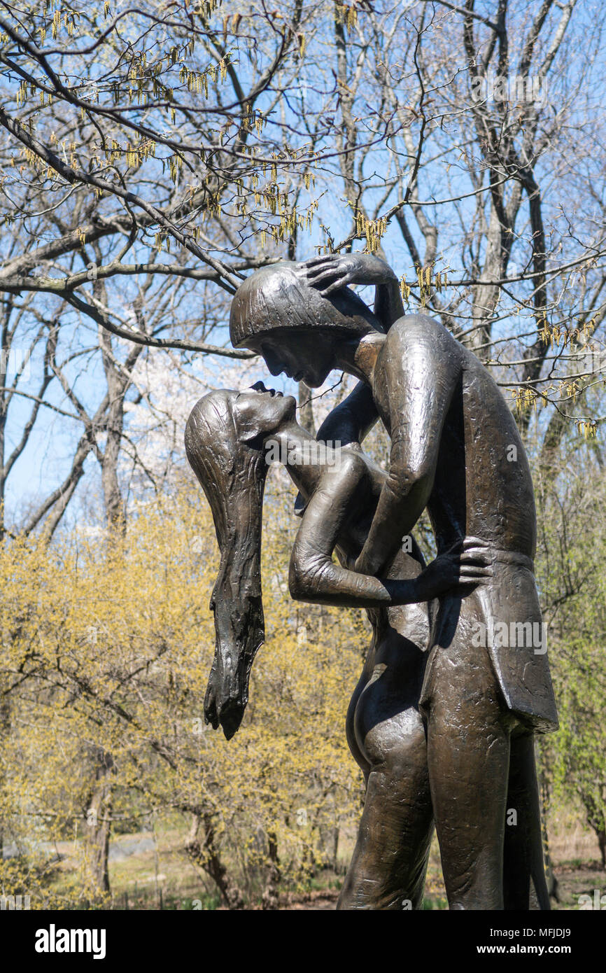 Romeo and Juliet Statue, The Delacorte Theater, Central Park, NYC Stock Photo