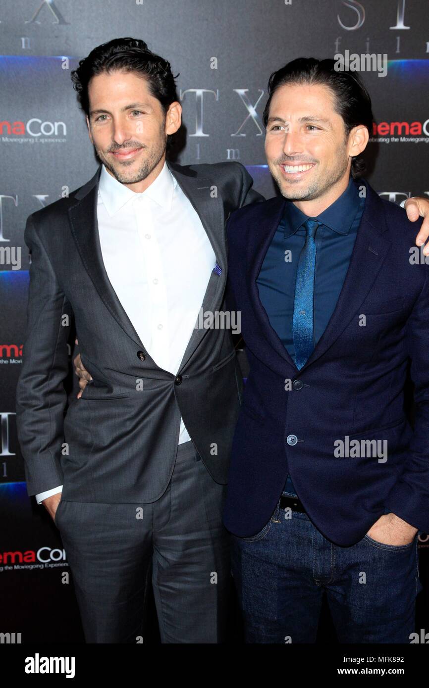 Las Vegas, NV, USA. 24th Apr, 2018. Jordan Kandell, Aaron Kandell at arrivals for STX Entertainment Films Presentation at Cinemacon 2018, The Colosseum at Caesars Palace, Las Vegas, NV April 24, 2018. Credit: Priscilla Grant/Everett Collection/Alamy Live News Stock Photo