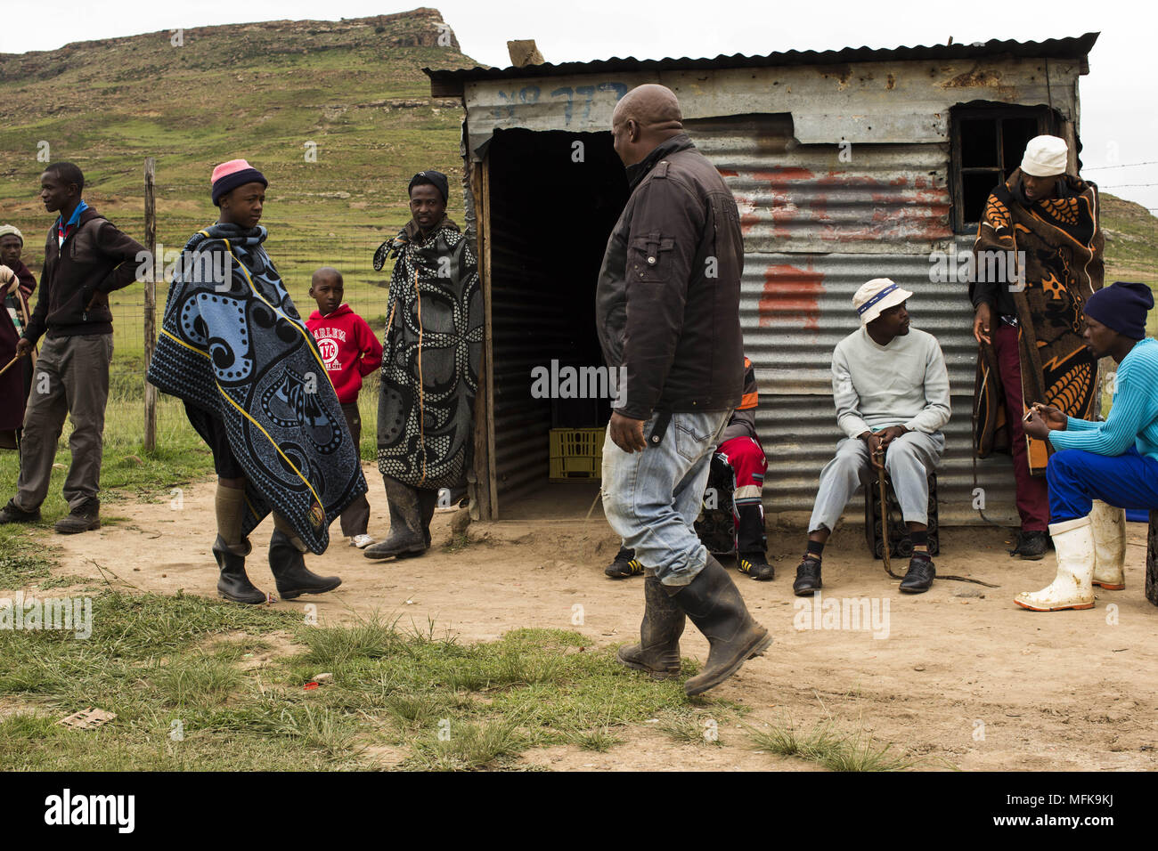February 26, 2017 - Matatiele, Eastern Cape, South Africa - Xhosa and Sotho men from two neighbouring villages meet to participate in a horse race (Credit Image: © Stefan Kleinowitz via ZUMA Wire) Stock Photo