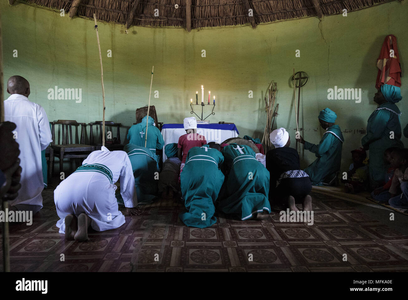 Matatiele, Eastern Cape, South Africa. 14th Jan, 2018. About twenty-five people visit the Sunday church service. The attendees are family members, close friends and neighbours. The service lasts for more than three hours. Credit: Stefan Kleinowitz/ZUMA Wire/Alamy Live News Stock Photo