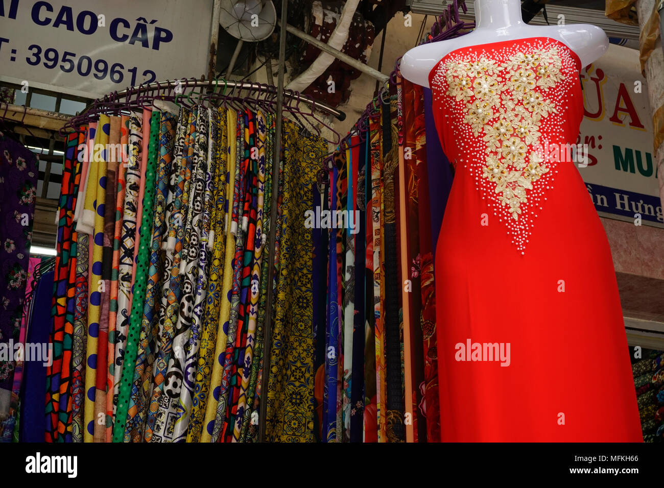Soai Kinh Lam Fabric Market, Chinatown business, Ho Chi Minh City