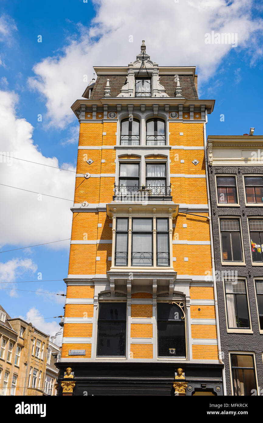 Typical bend houses in AMsterdam, Netherlands Stock Photo Alamy
