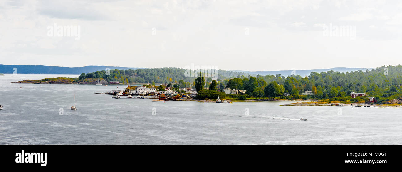Oslofjord, an inlet in the south-east of Norway, stretching from an ...