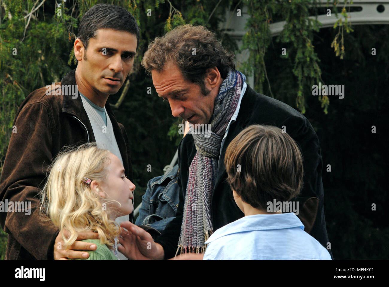 Mes Amis Mes Amours London Mon Amour France Pascal Elbe Garance Le Guillermic Tom Invernizzi Vincent Lindon Director Lorraine Levy Stock Photo Alamy