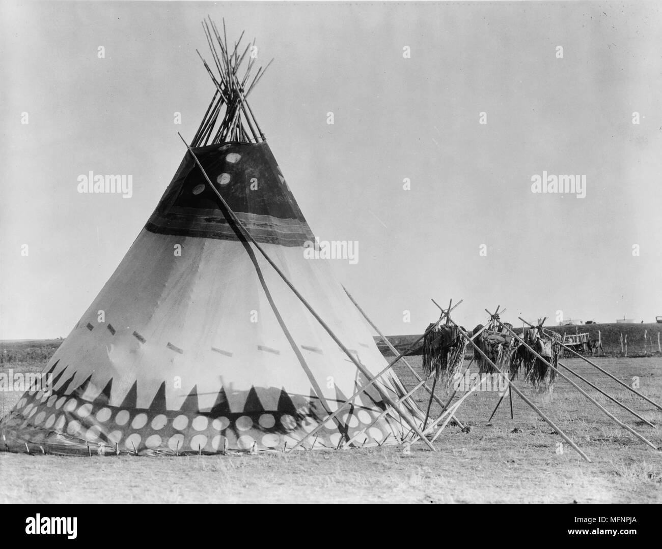 Tepee, Alberta, Canada, 1927.  Photograph by Edward Curtis (1868-1952). Stock Photo