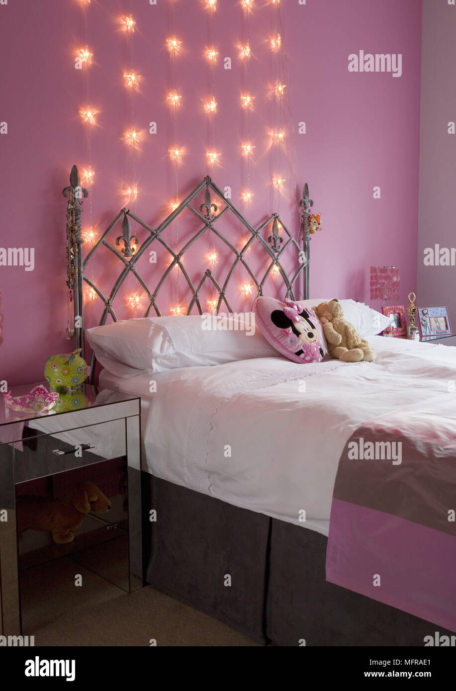 pink bedroom lights