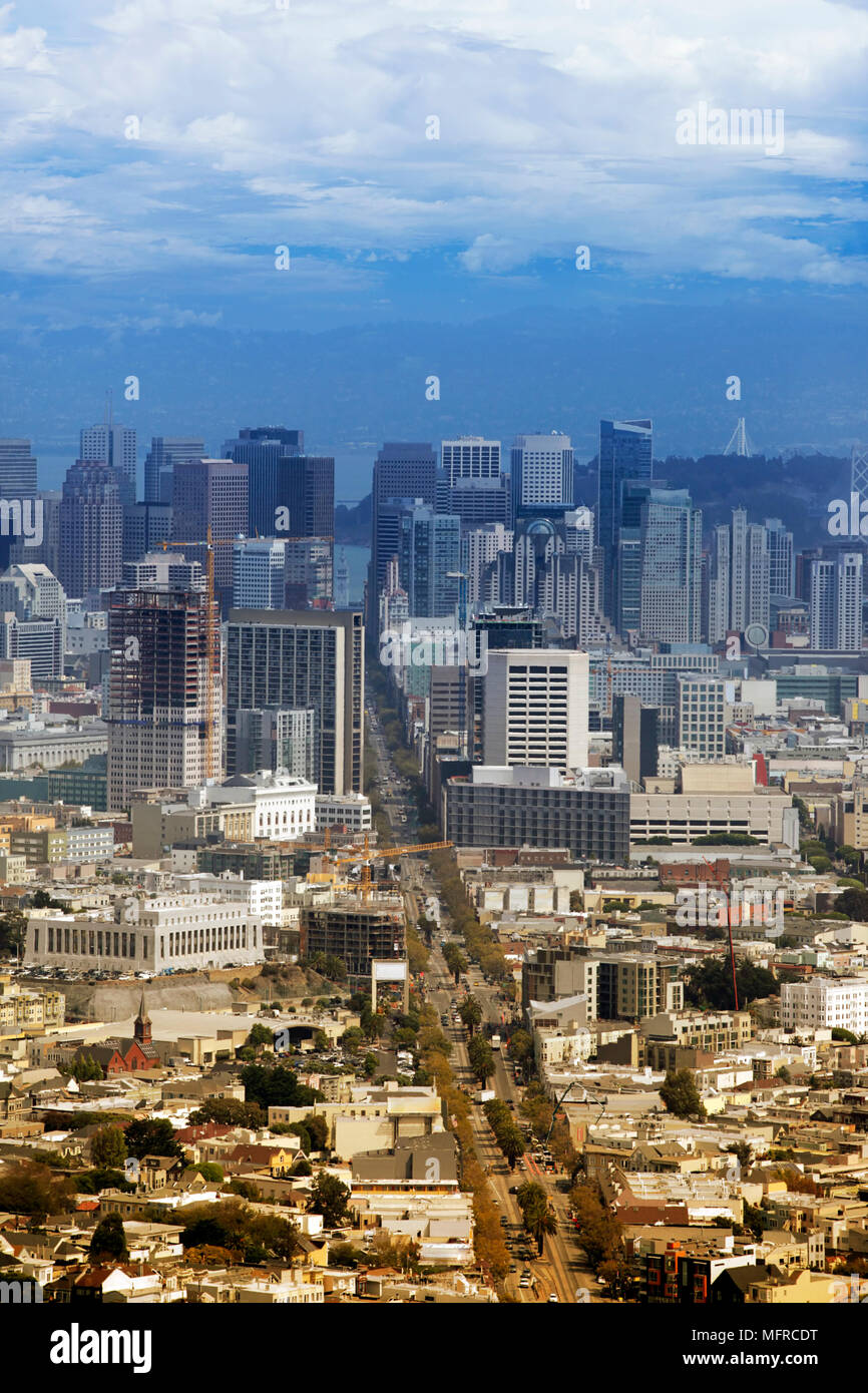 San Francisco City View. Market street Stock Photo - Alamy