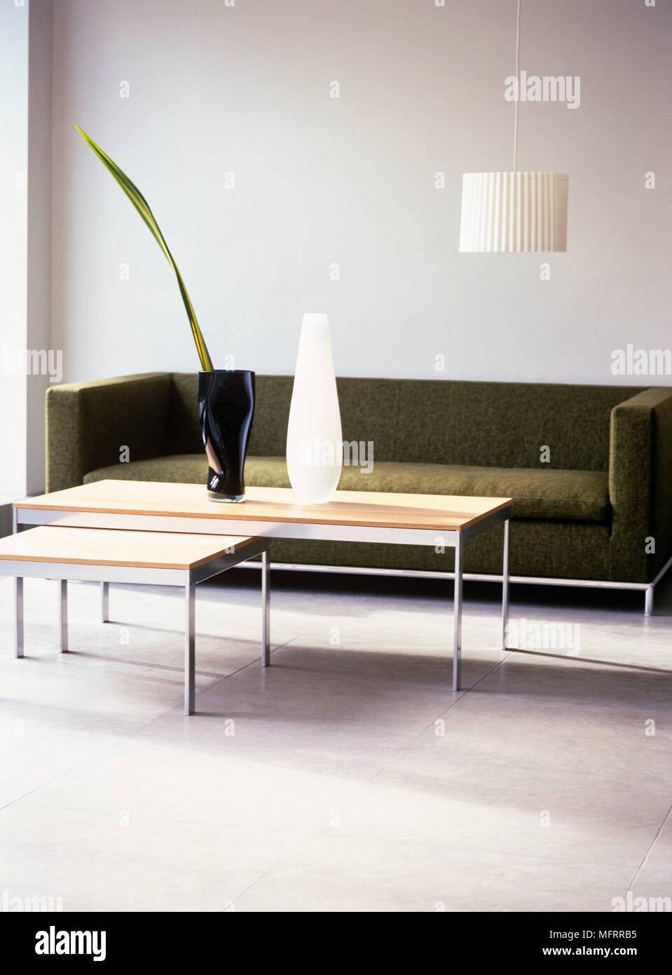 Coffee Table With Leaves - Ingatorp Drop Leaf Table White 65 123x78 Cm Ikea : These leaf shaped coffee table are offered in various shapes and sizes ranging from trendy to classic ones.