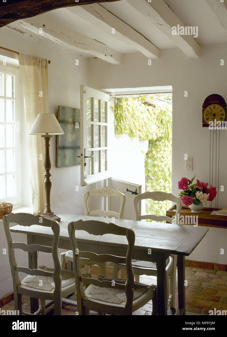 french rustic cottage interior