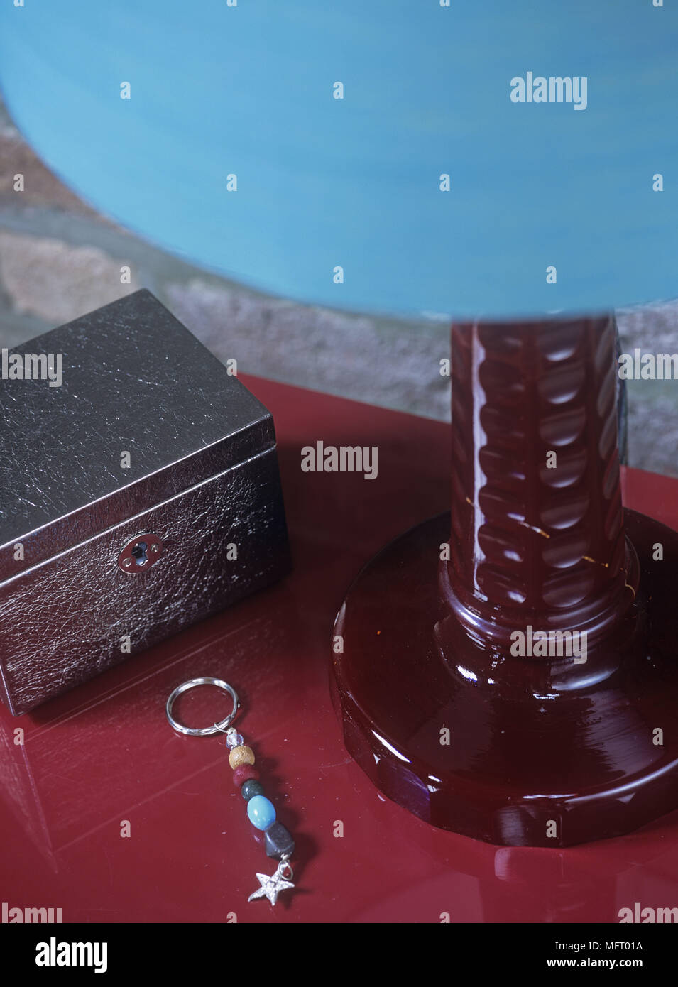 heavy base table lamp