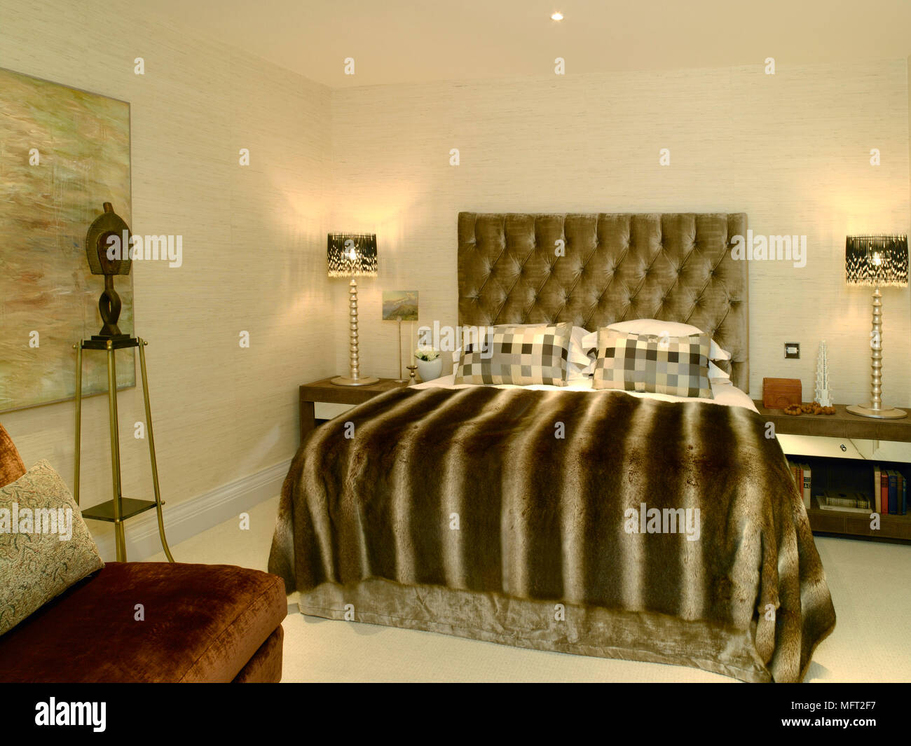 Modern Bedroom With A Double Bed Upholstered Headboard Fur