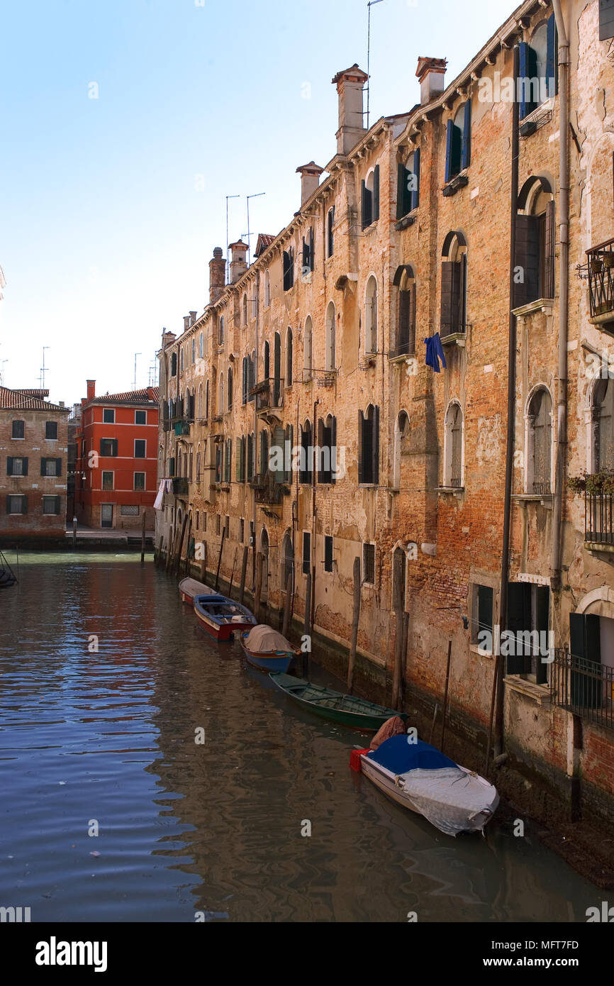 Rio Santa Caterina, Cannaregio, Venice, Italy: a quiet backwater canal Stock Photo