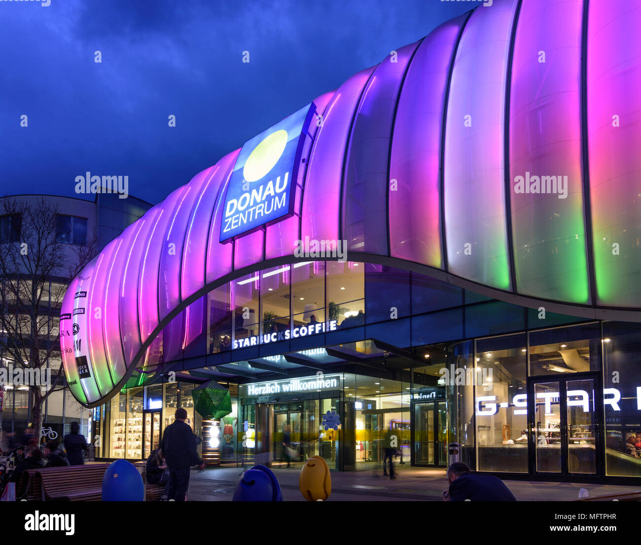 Wien, Vienna: shopping center mall "Donauzentrum" in Austria, Wien, 22.  Donaustadt Stock Photo - Alamy