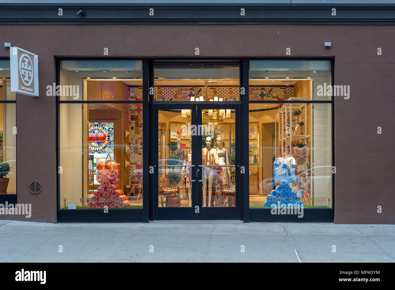 1,477 Tory Burch Store Stock Photos, High-Res Pictures, and Images