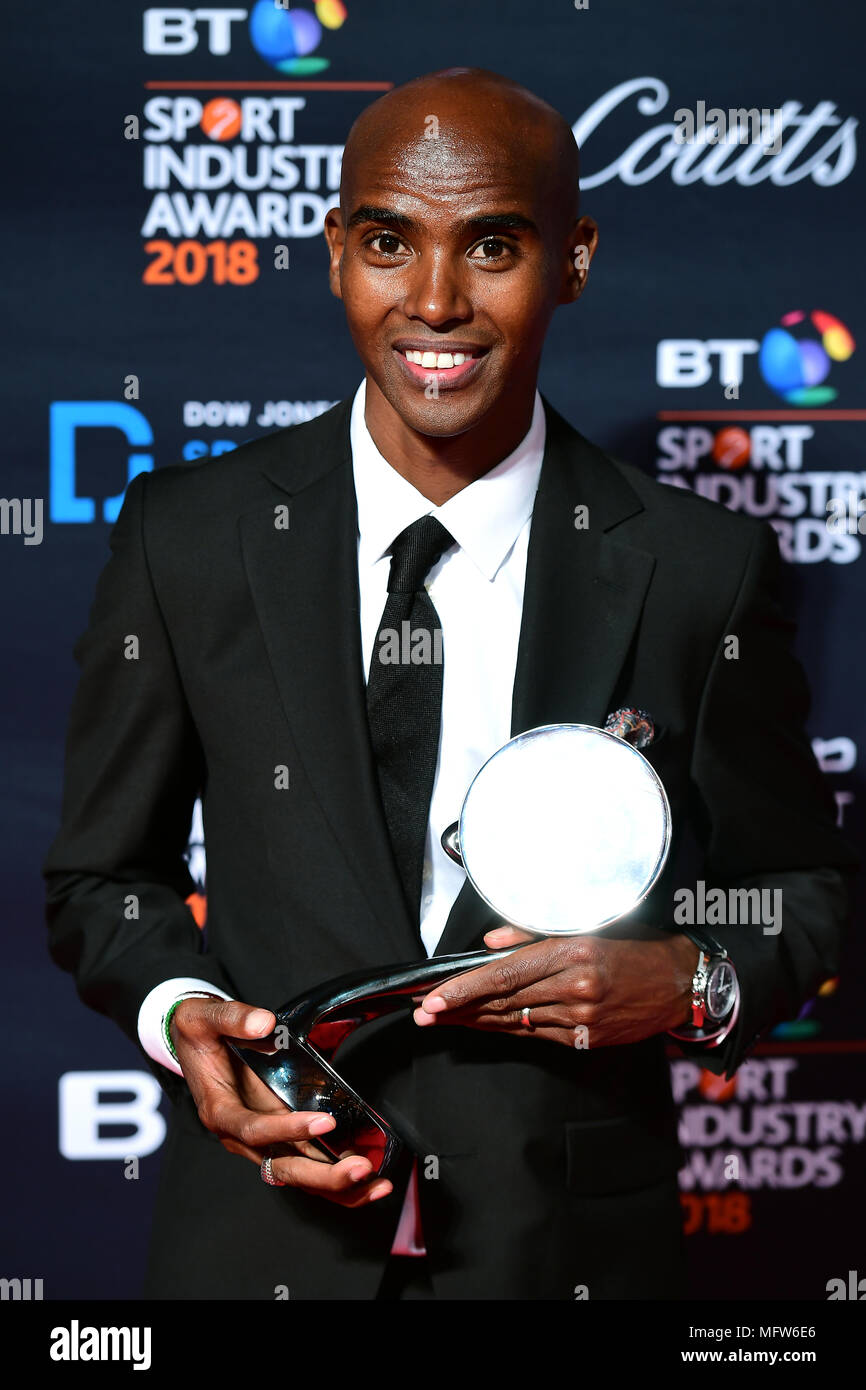 Sir Mo Farah with the Outstanding Contribution to Sport Award at the BT