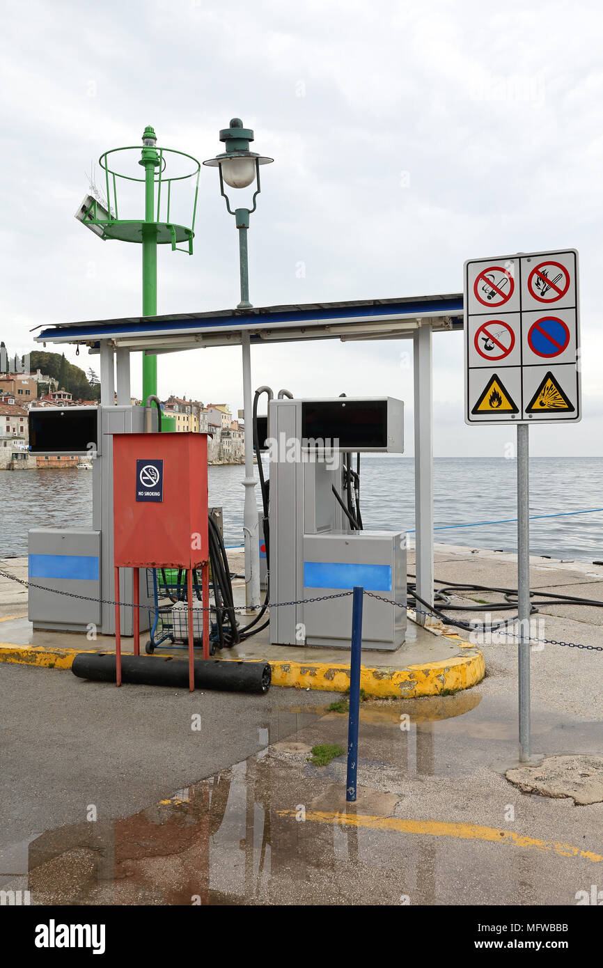 Marine Fuel Station For Yachts and Boats Stock Photo Alamy
