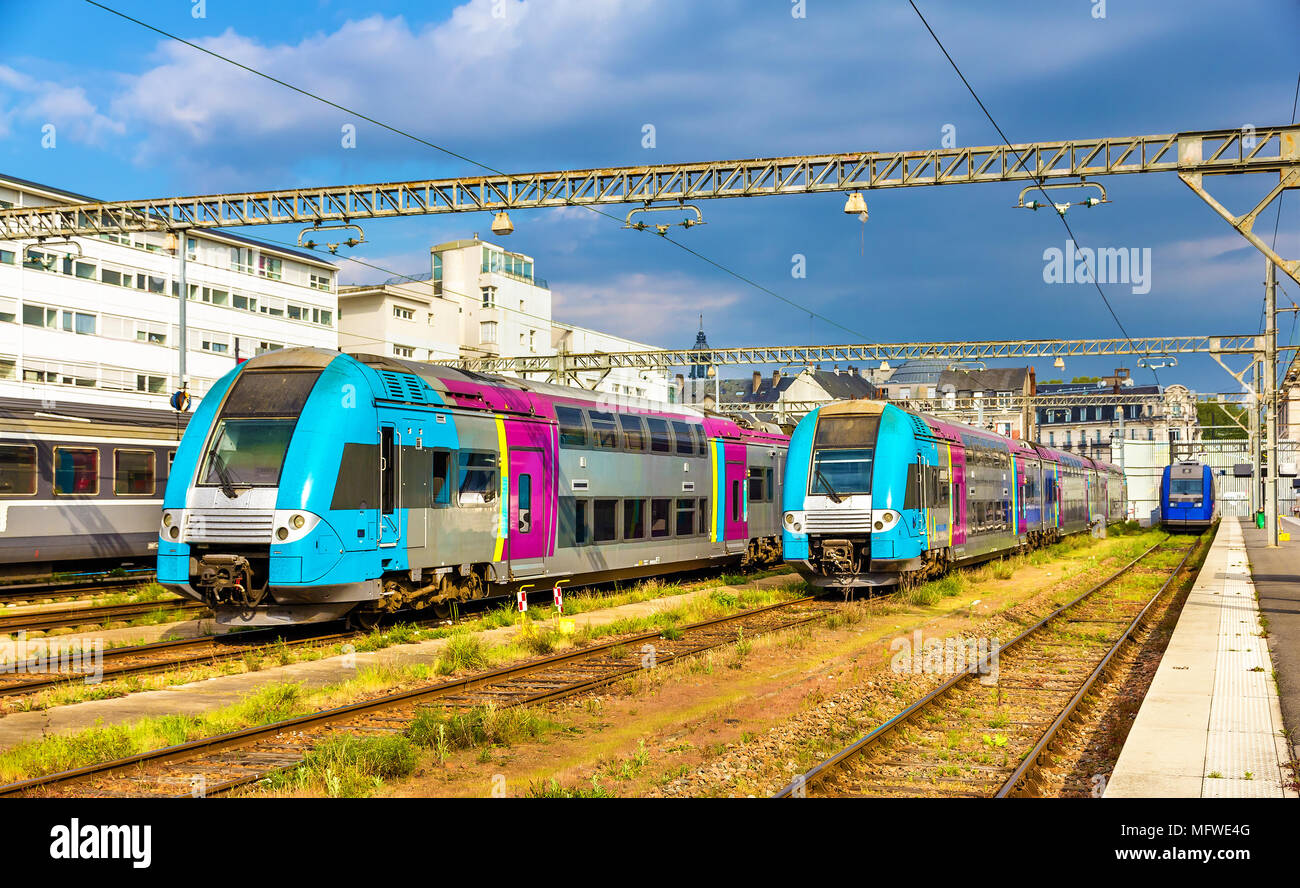 Regional express trains at Tours station - France Stock Photo