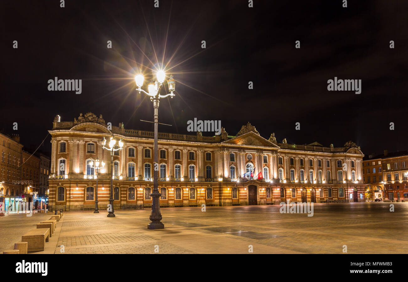 Capitole de Toulouse by night - France, Midi-Pyrenees Stock Photo