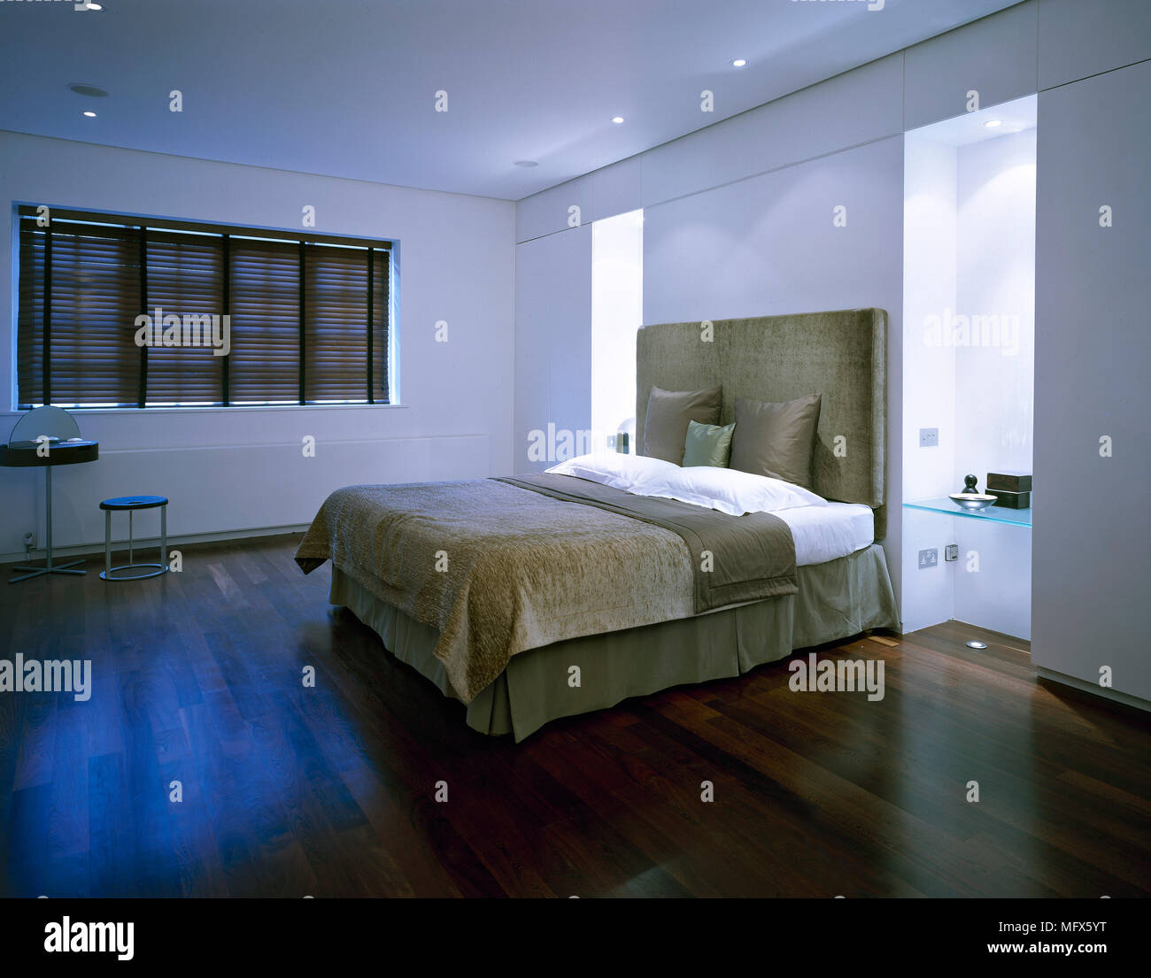Modern Bedroom With A Wood Floor Double Bed Upholstered