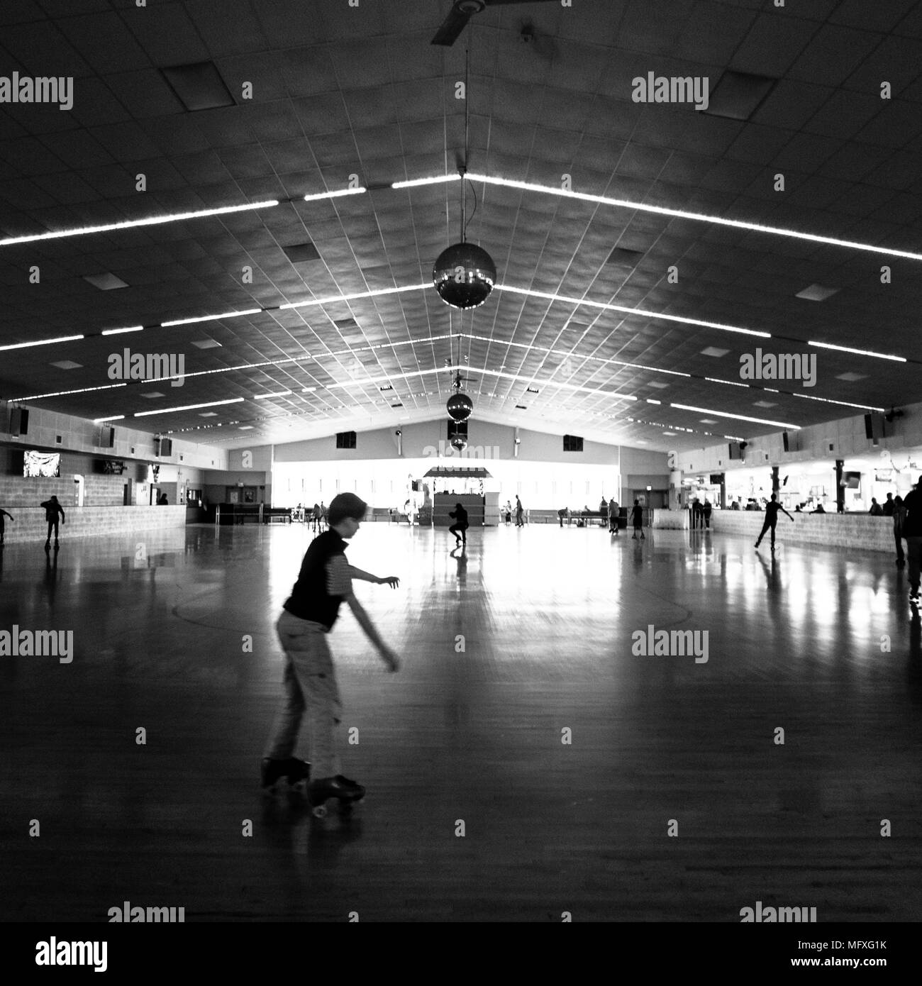 Sportsman's Hall indoor rollerskating rink in Maryland Stock Photo Alamy