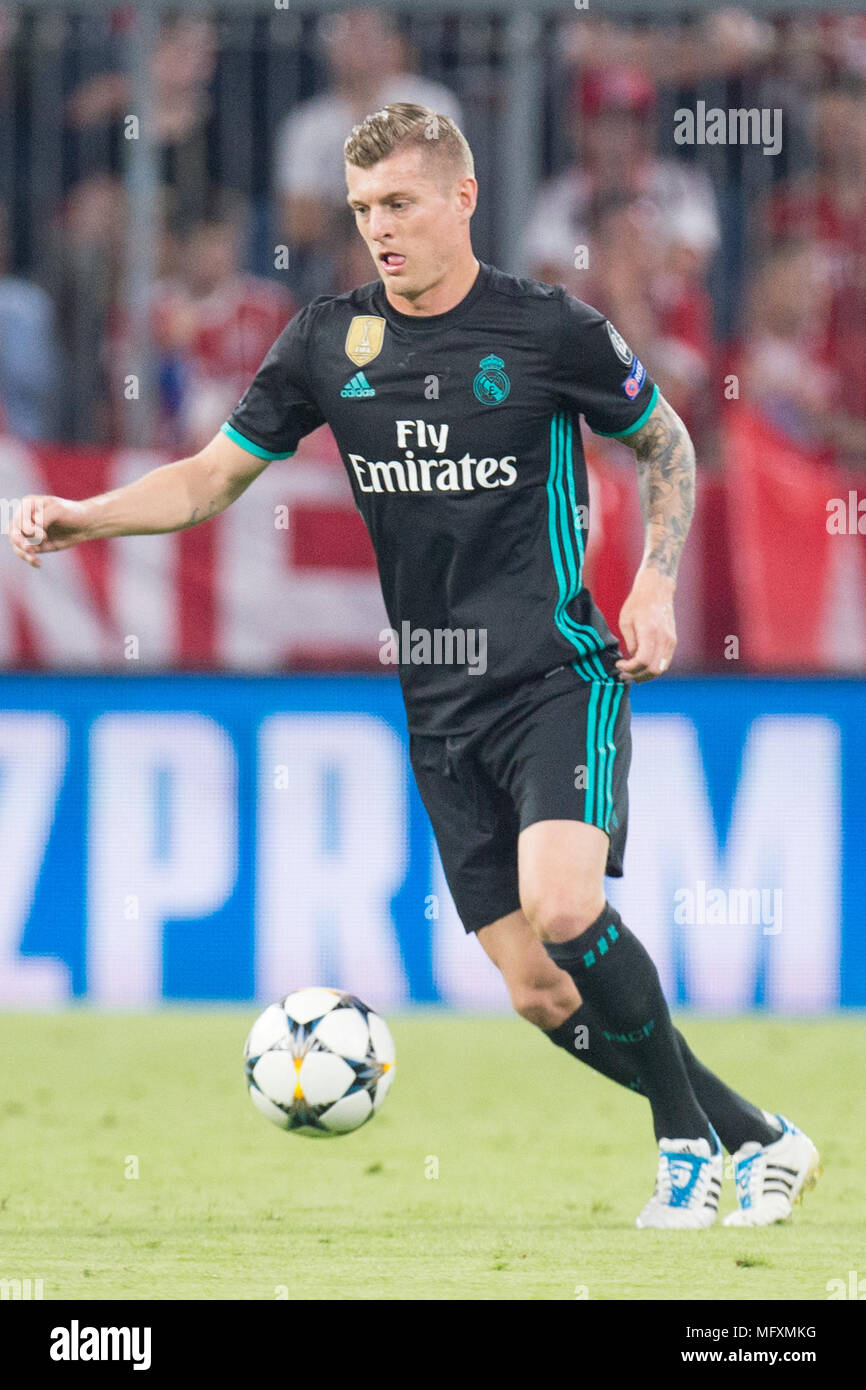 toni kroos new boots