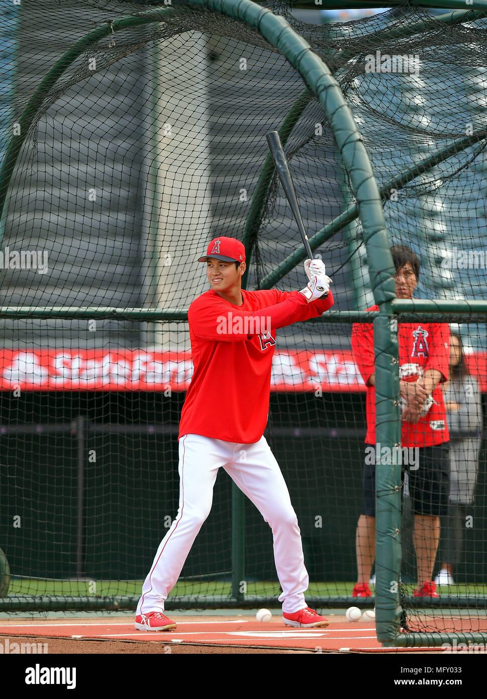 Shohei Ohtani of the Los Angeles Angels takes batting practice