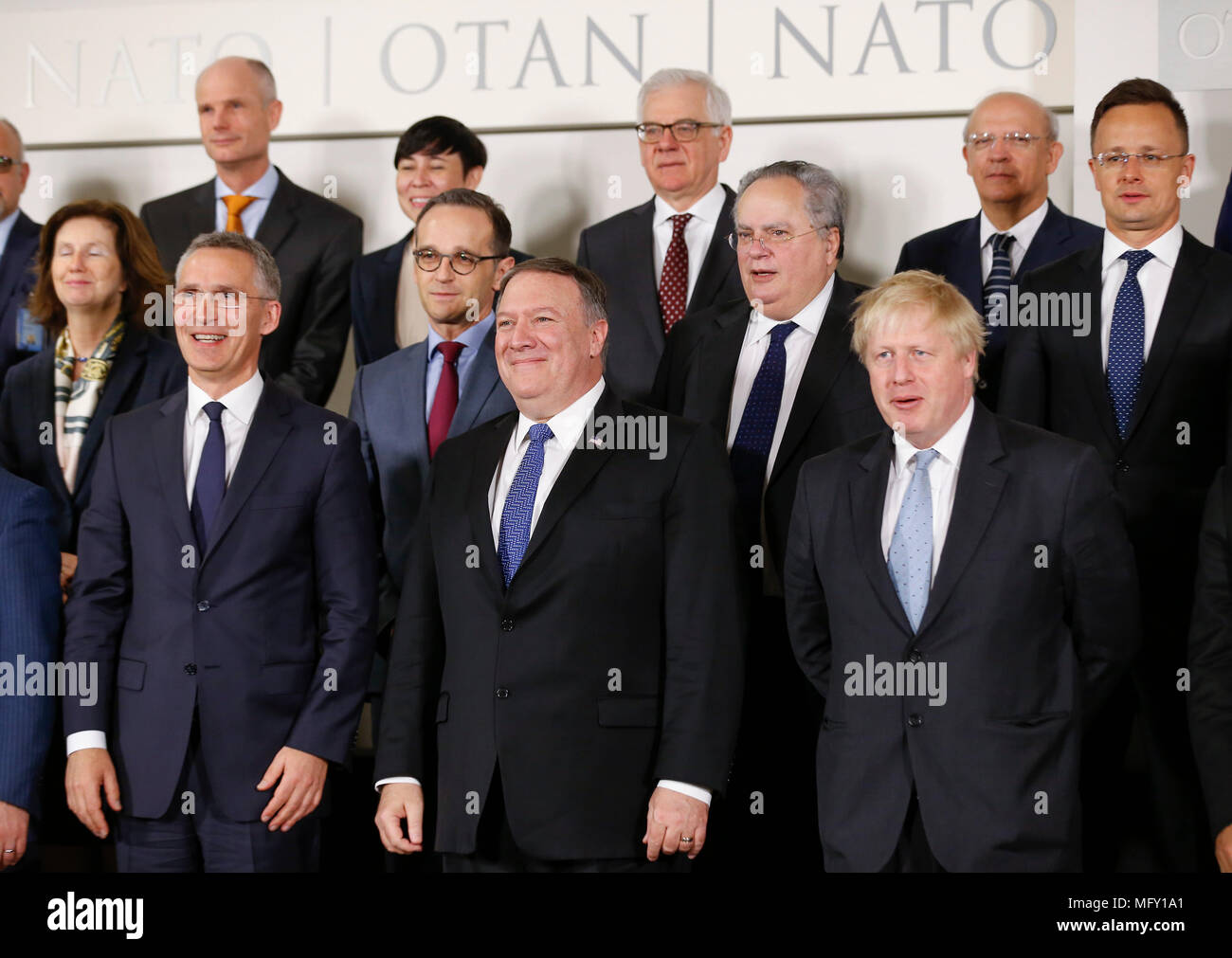 Brussels, Belgium. 27th Apr, 2018. NATO Foreign Ministers pose for a ...
