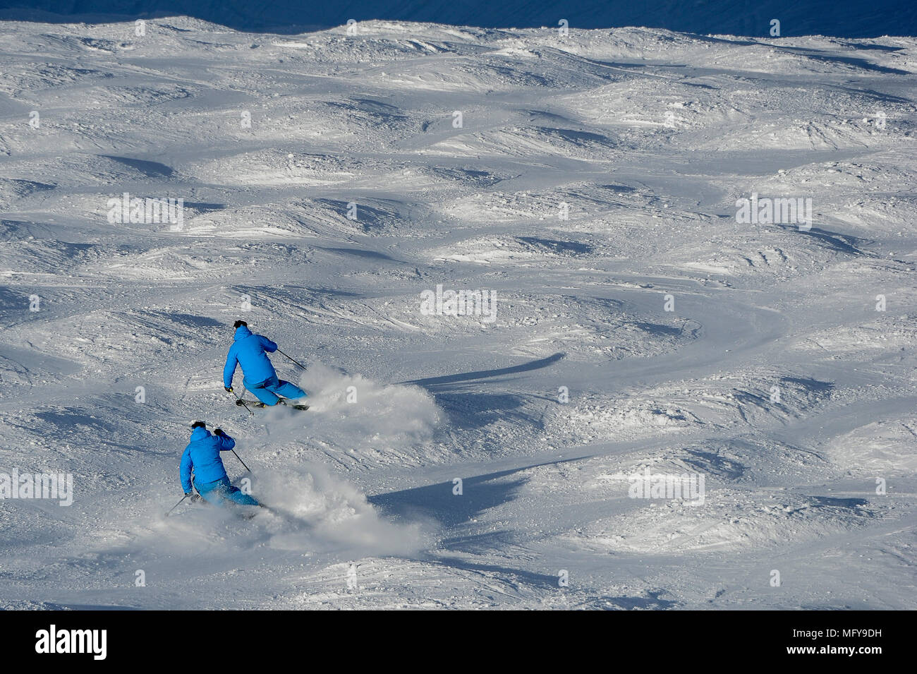 Mogul field hi-res stock photography and images - Alamy