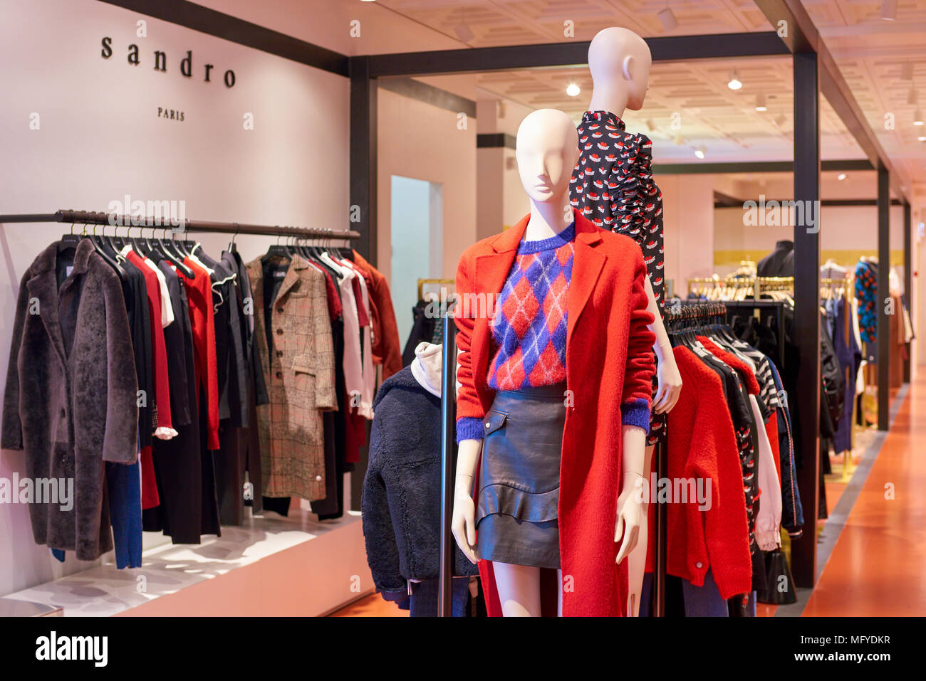 Sandro clothing store hi-res stock photography and images - Alamy