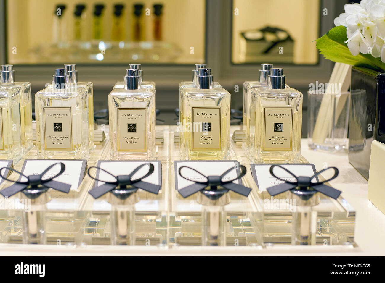 ROME, ITALY - CIRCA NOVEMBER, 2017: bottles of Jo Malone fragrance sit on  display at a second flagship store of Rinascente in Rome Stock Photo - Alamy