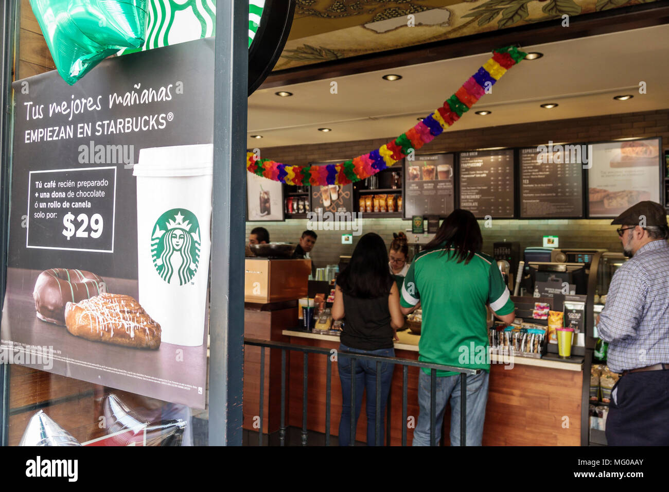 Starbucks mexico hi-res stock photography and images - Alamy