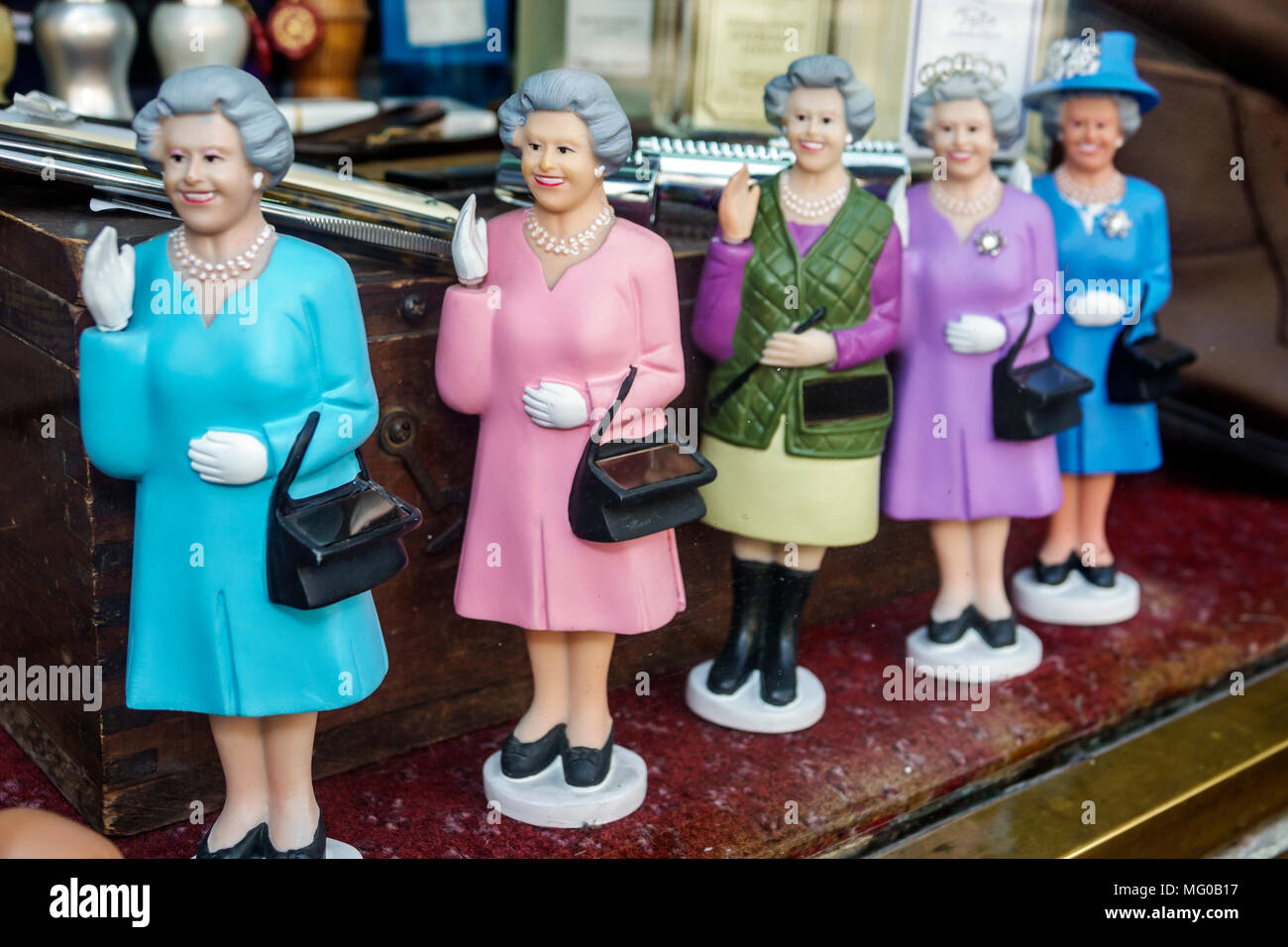 queen elizabeth solar toy