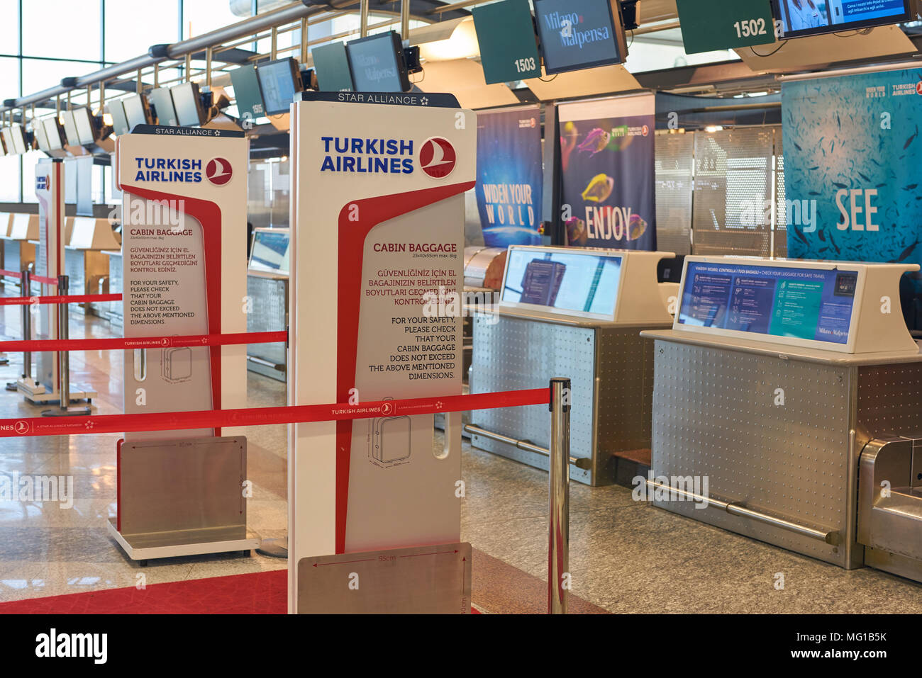Malpensa terminal 1 hi-res stock photography and images - Page 4 - Alamy