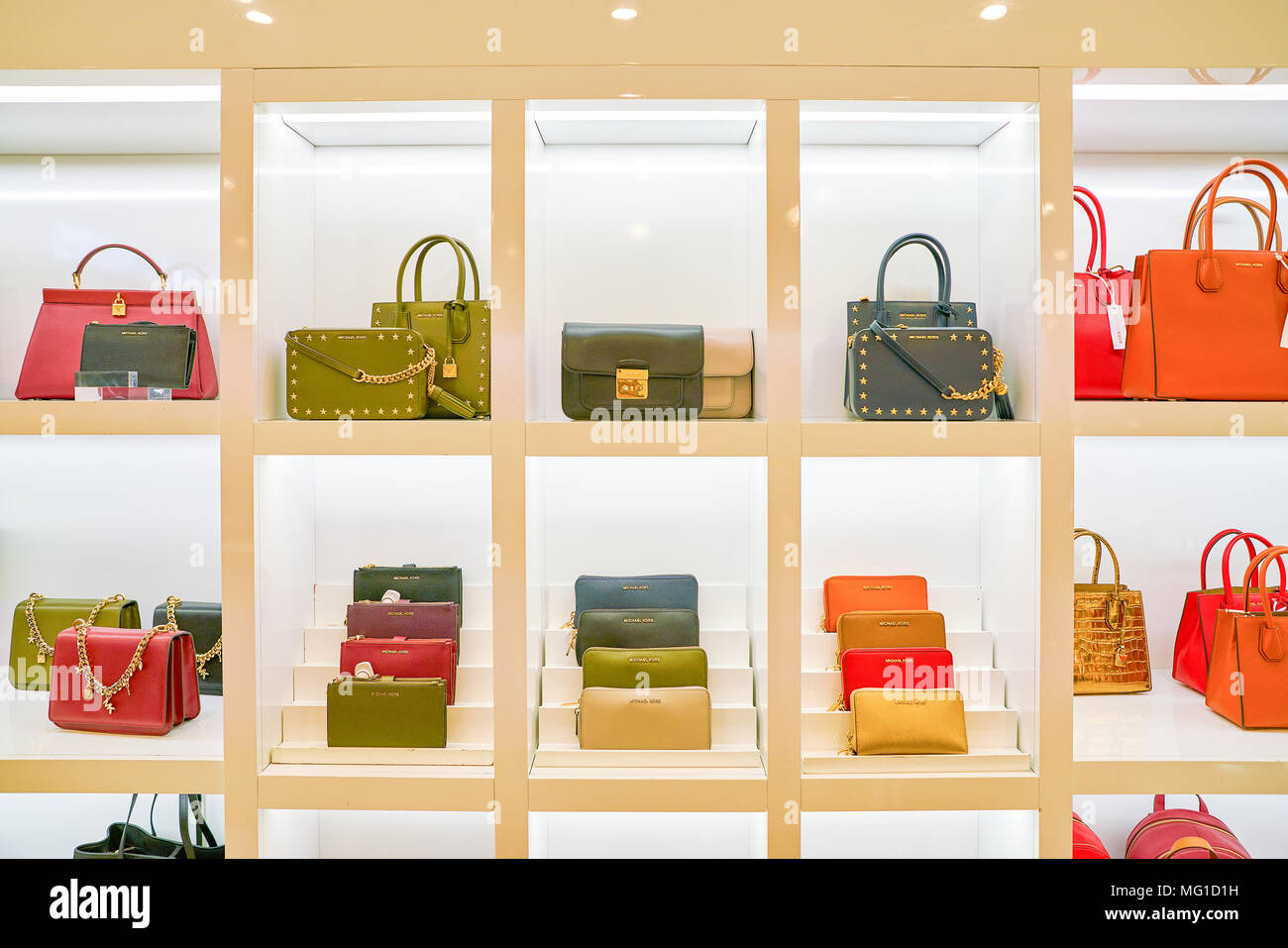 MILAN, ITALY - CIRCA NOVEMBER, 2017: Michael Kors bags on display at  Rinascente. Rinascente is a collection of high-end stores Stock Photo -  Alamy