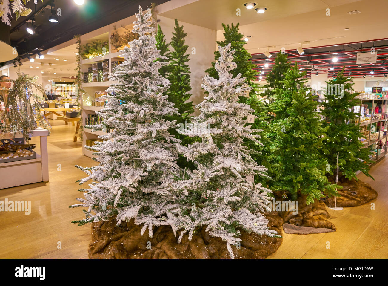 Milan Italy Circa November 2017 Christmas Decorations On Display At Rinascente Shopping Center In Milan Rinascente Is A Collection Of High End S Stock Photo Alamy