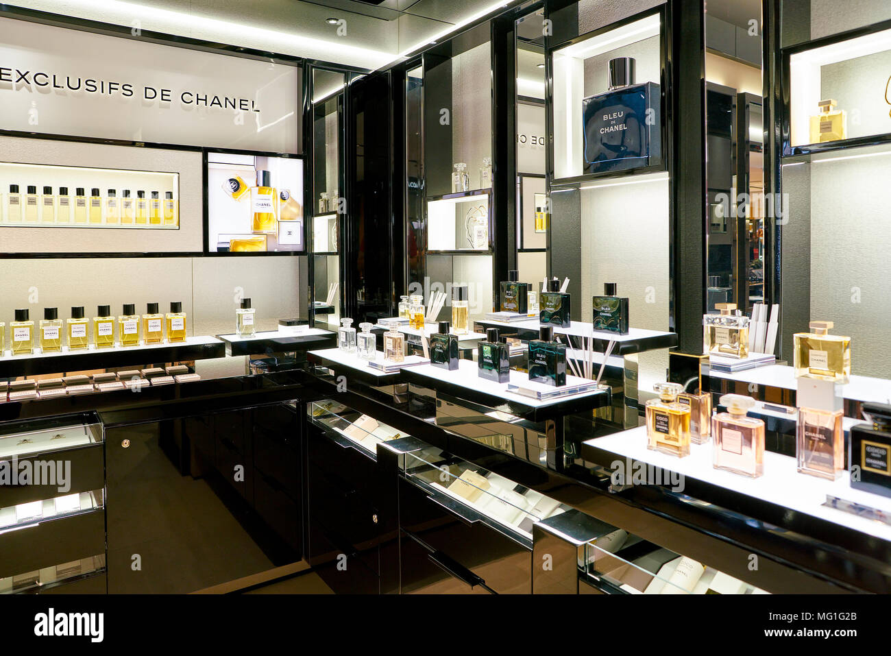 Inside Chanel's First Beauty Boutique In The Middle East – Yakymour