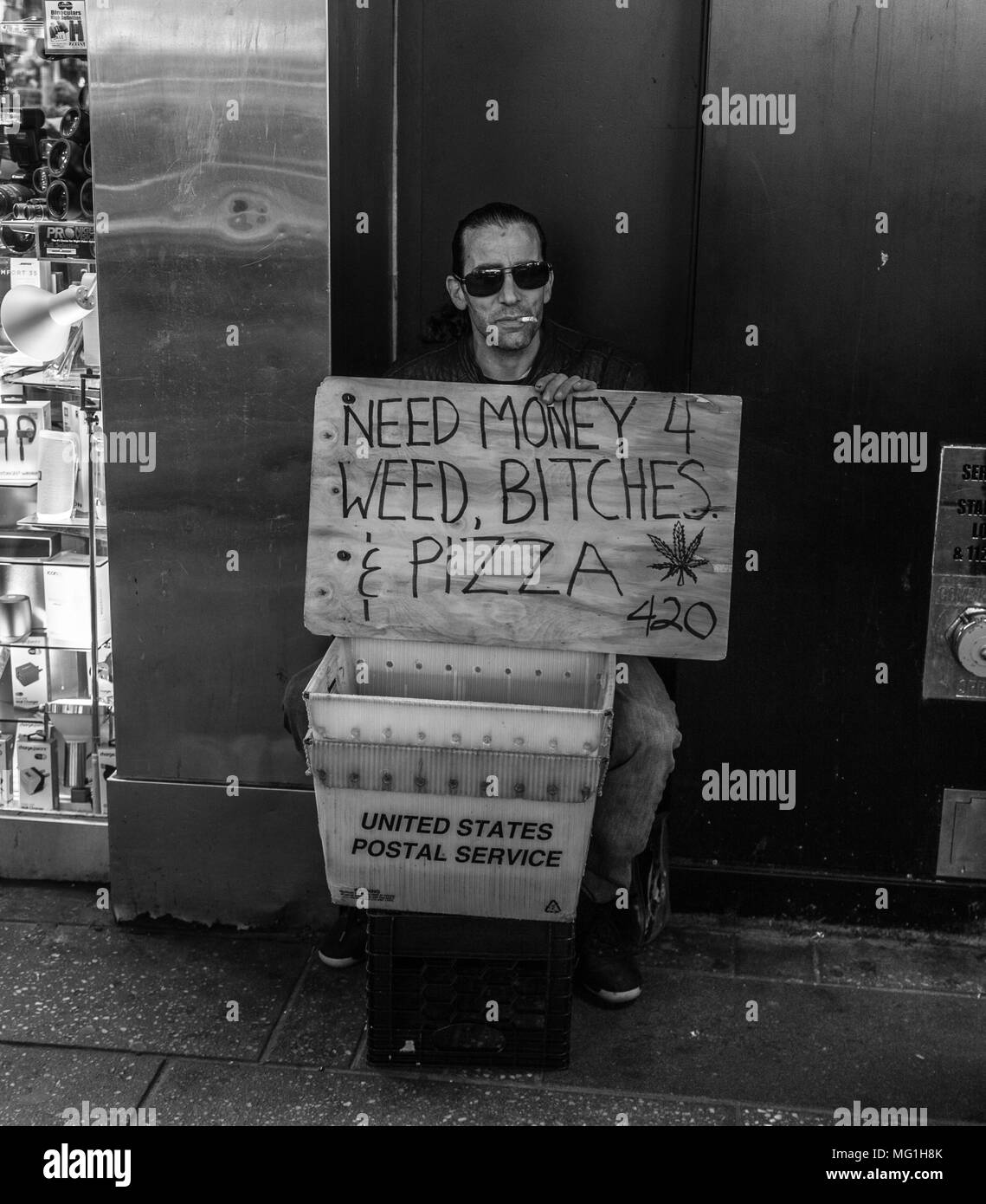 Street panhandler, Times Square NYC Stock Photo