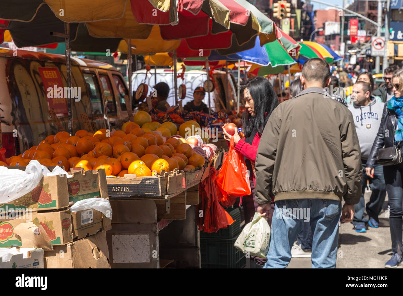 Street Market, Chinatown New York City Stock Photo Alamy