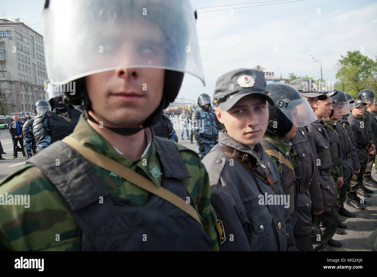 Russian special police officer group hi-res stock photography and ...