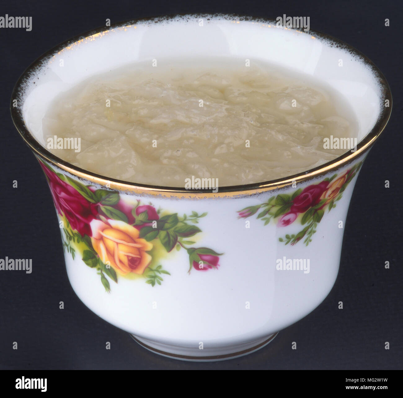 Bird's nest. Boiled bird's nest. Chinese food style Stock Photo Alamy