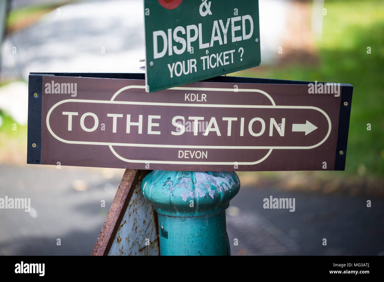 Totem train sign Vintage Style Railway Station Sign Vintage Style LOUNGE Sign