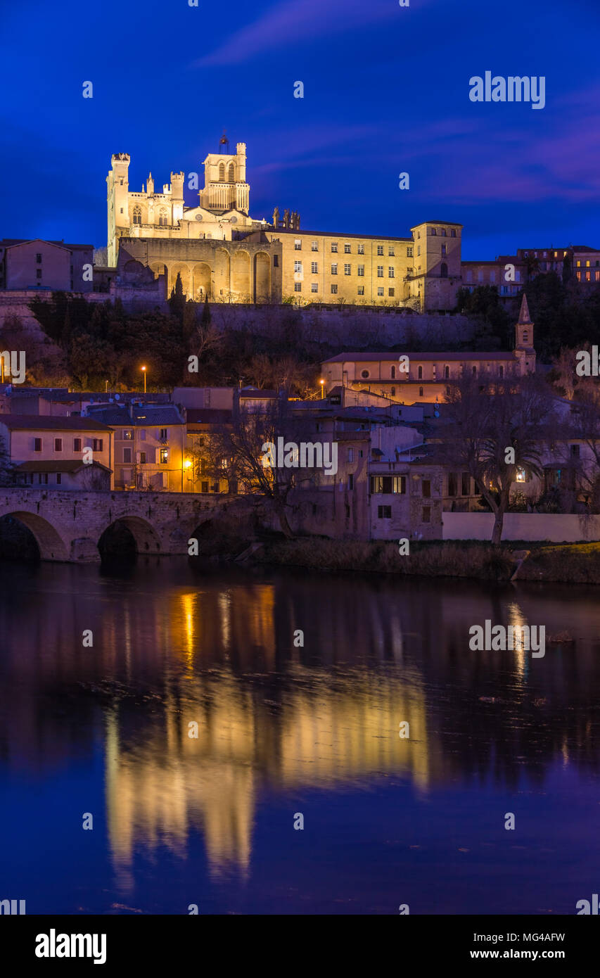 St nazaire cathedral hi-res stock photography and images - Alamy
